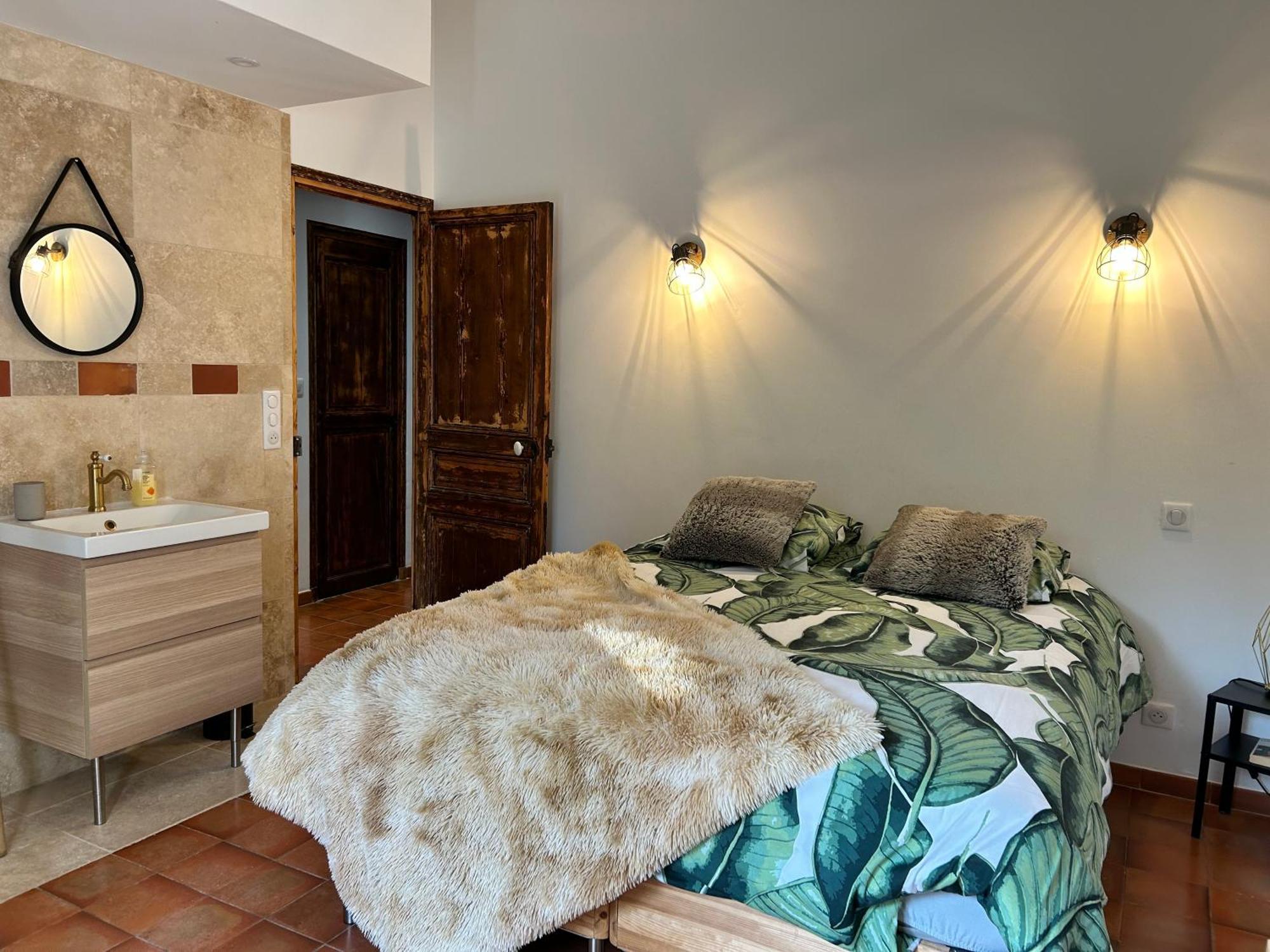 Villa De Charme En Campagne Avec Piscine Privee Et Nature Luxuriante Le Beausset Zewnętrze zdjęcie